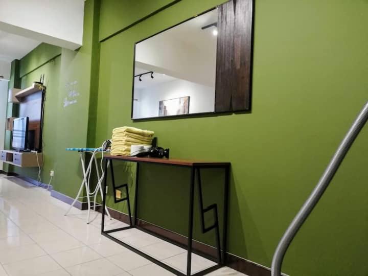 Pangsapuri 3 10 Pax Vka Near Lrt Axiata Bkt-jalil Imu Apu
