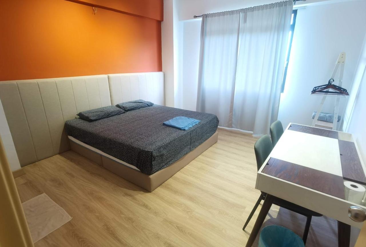 Pangsapuri 3 10 Pax Vka Near Lrt Axiata Bkt-jalil Imu Apu Kuala Lumpur