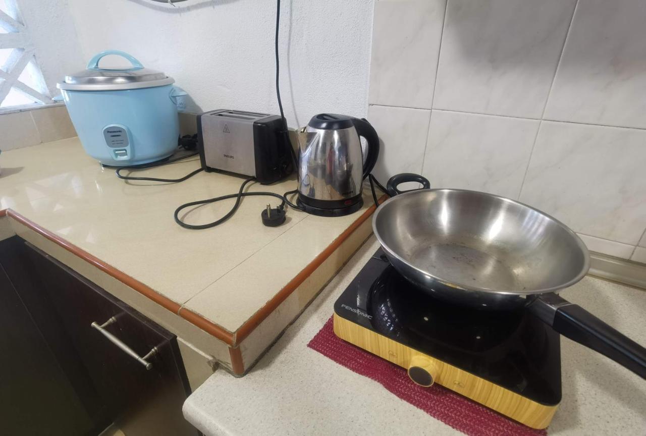 Pangsapuri 3 10 Pax Vka Near Lrt Axiata Bkt-jalil Imu Apu Kuala Lumpur