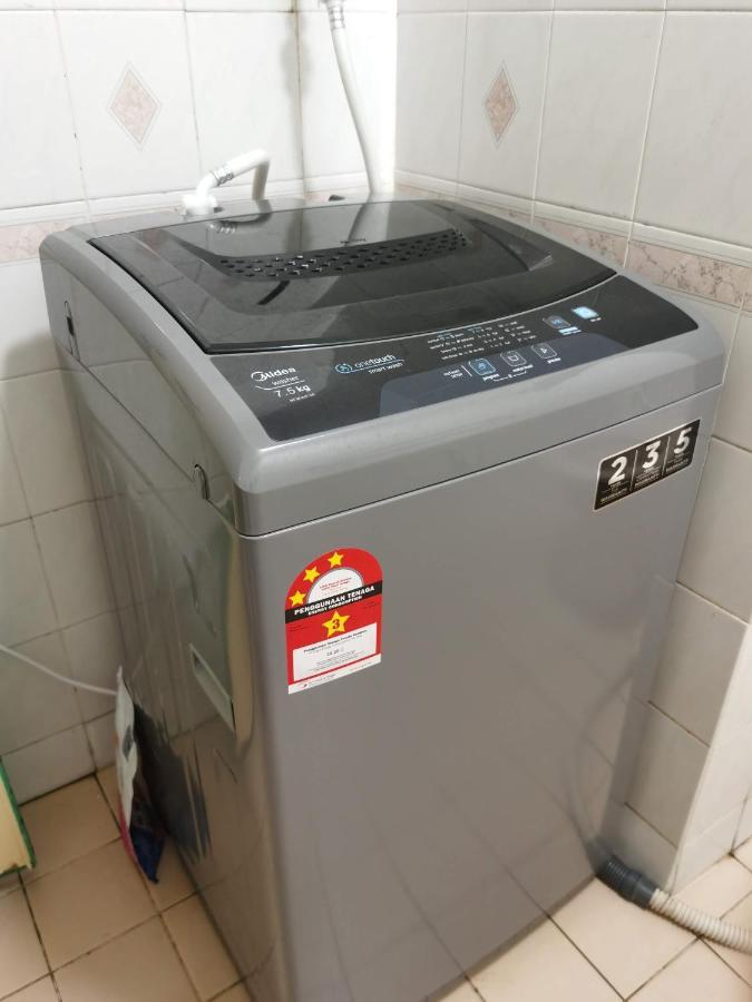 3 10 Pax Vka Near Lrt Axiata Bkt-jalil Imu Apu Pangsapuri *